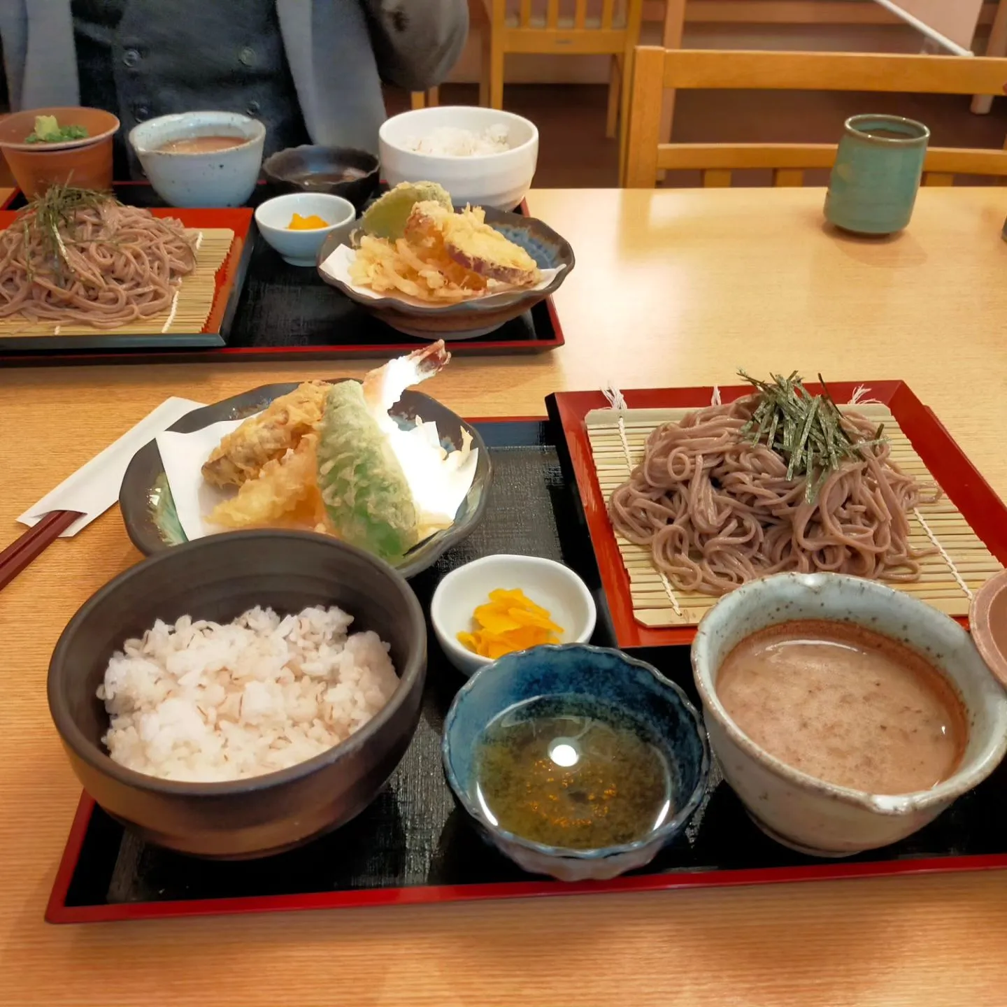 名古屋市緑区にある自然薯屋さん「華花」で自然薯ランチをご馳走...