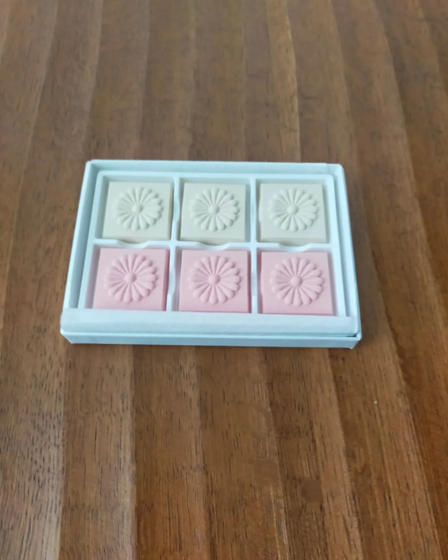 恩賜菓子　和三盆糖菓子