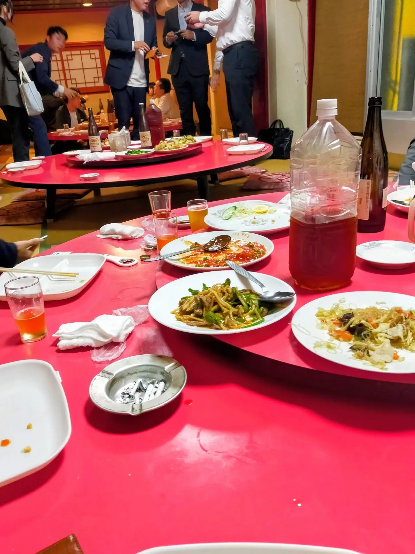 昨夜は、三ヶ月に一度の定例会へ🍻