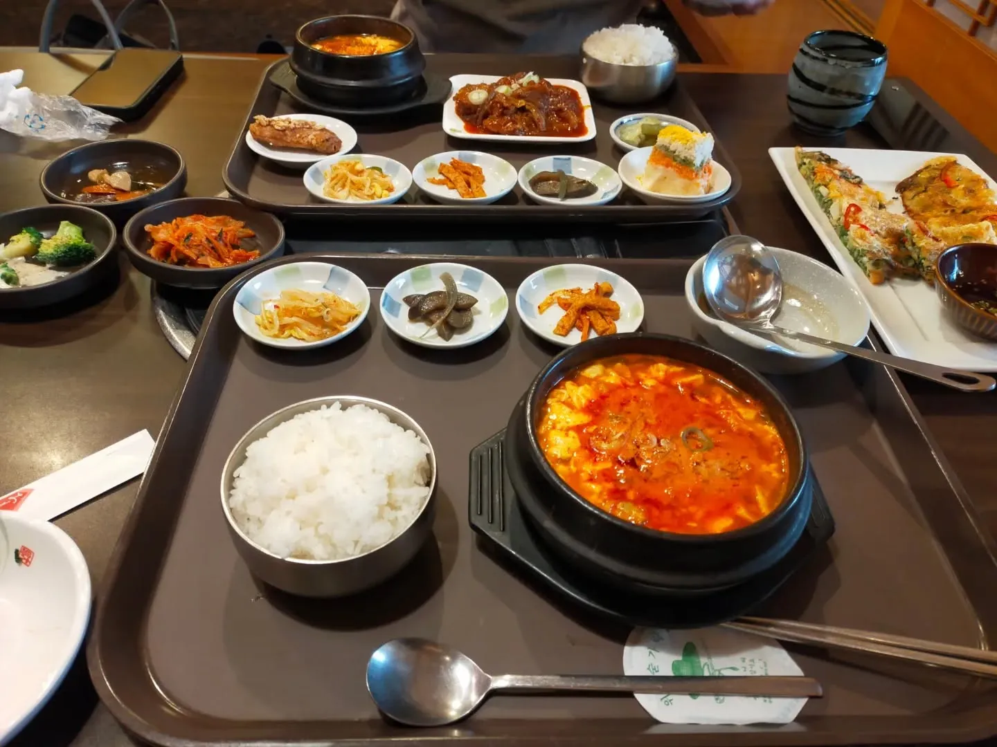 【韓国料理 百濟(ペクチェ)仲田本店】