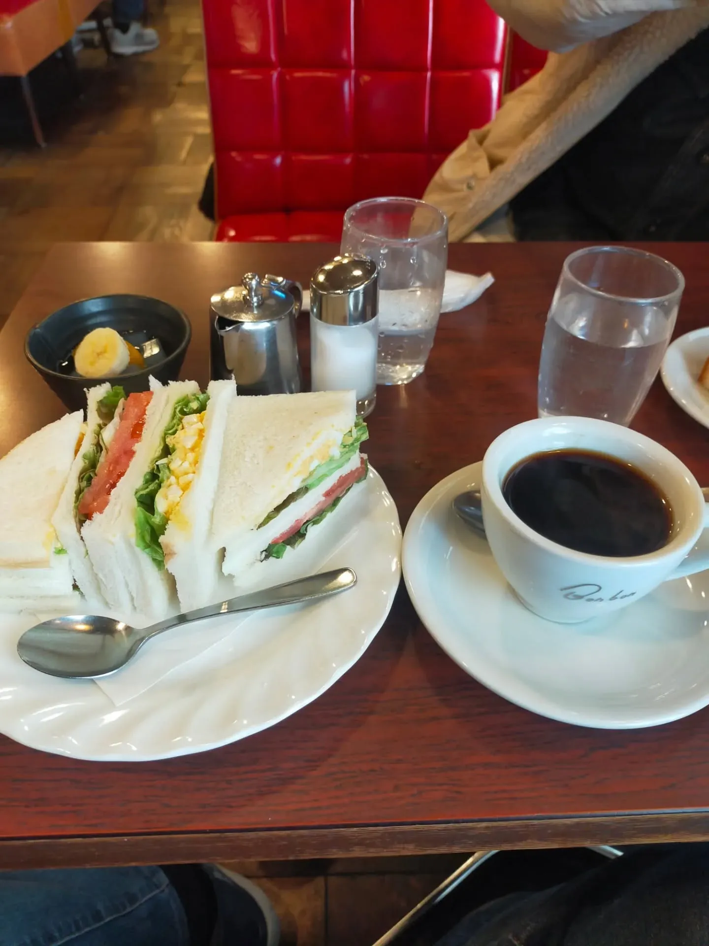 洋菓子・喫茶ボンボンで打合せ☕️
