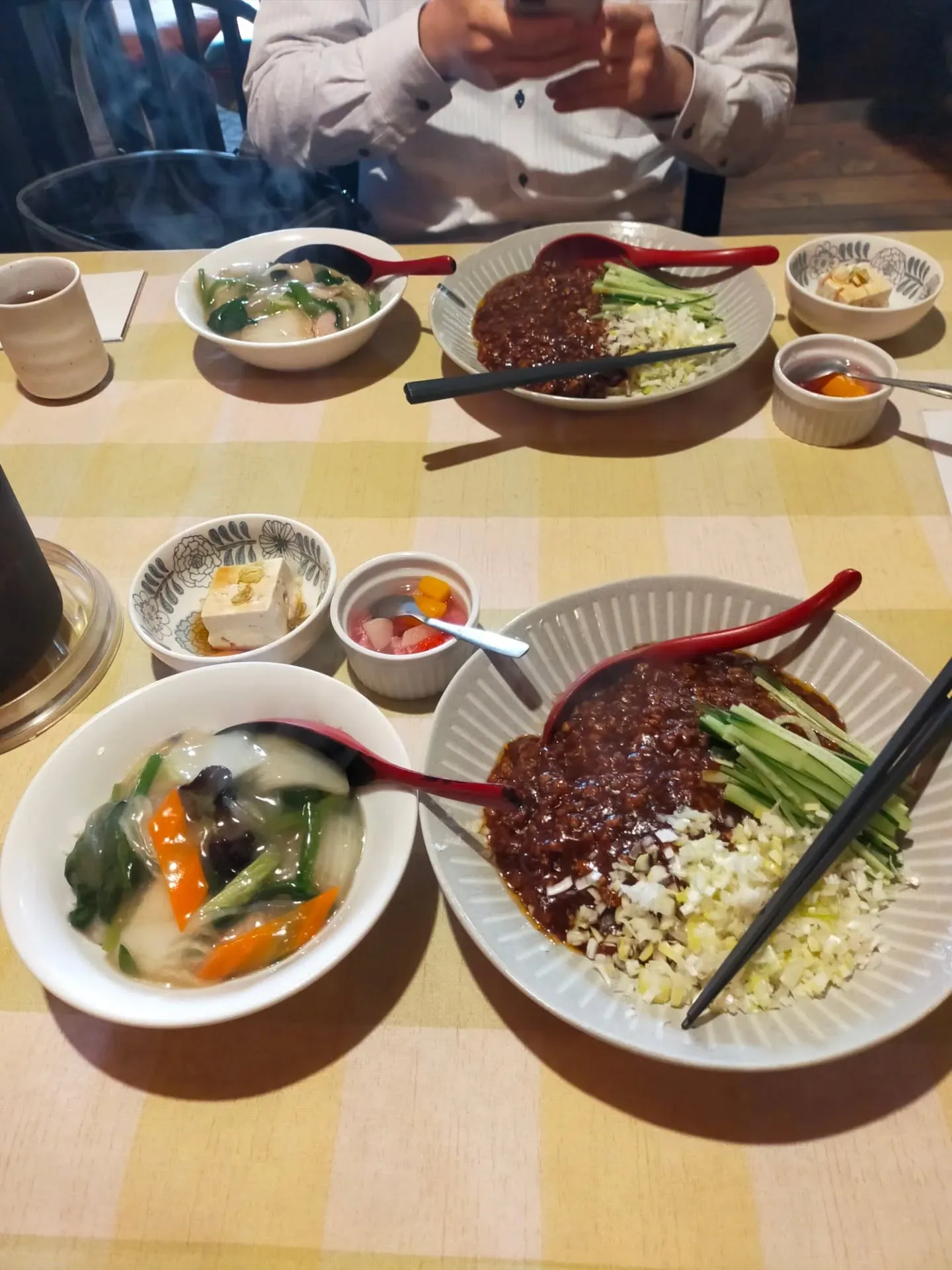 司法書士事務所の担当者が来訪されたので、会社から徒歩圏内の「...